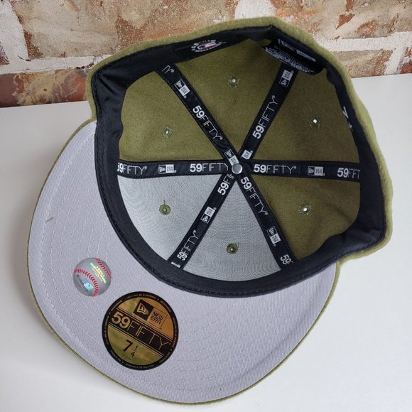 New Era 59FIFTY NY Yankees Urban Outfitters Fitted Hat 7 1/4 Wool Green Olive - Picture 8 of 10